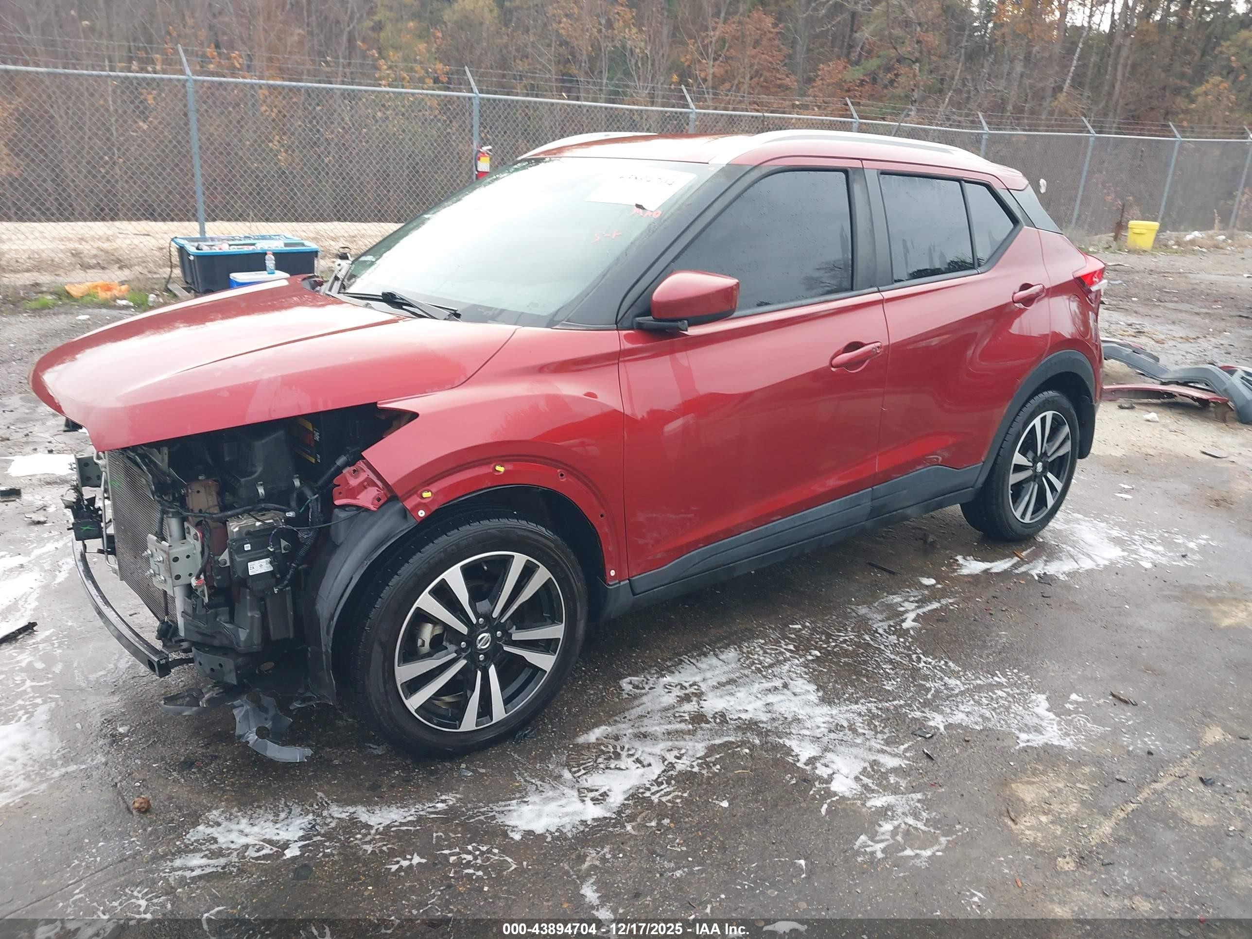 2018 Nissan Kicks Sv Red vin: 3N1CP5CU0JL525071