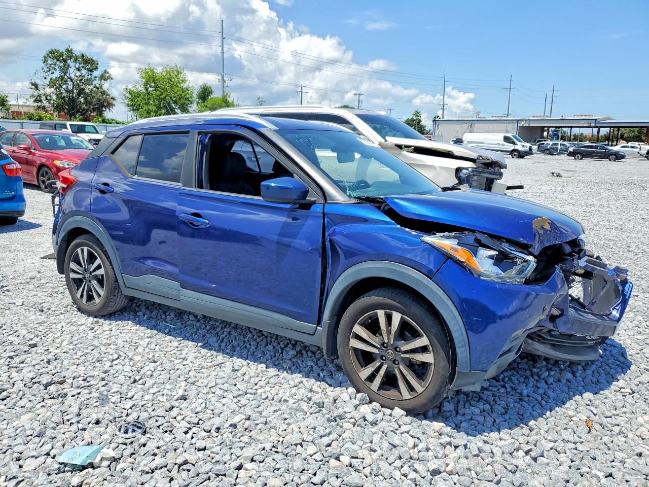 2019 Nissan Kicks Sv Blue vin: 3N1CP5CU1KL523525