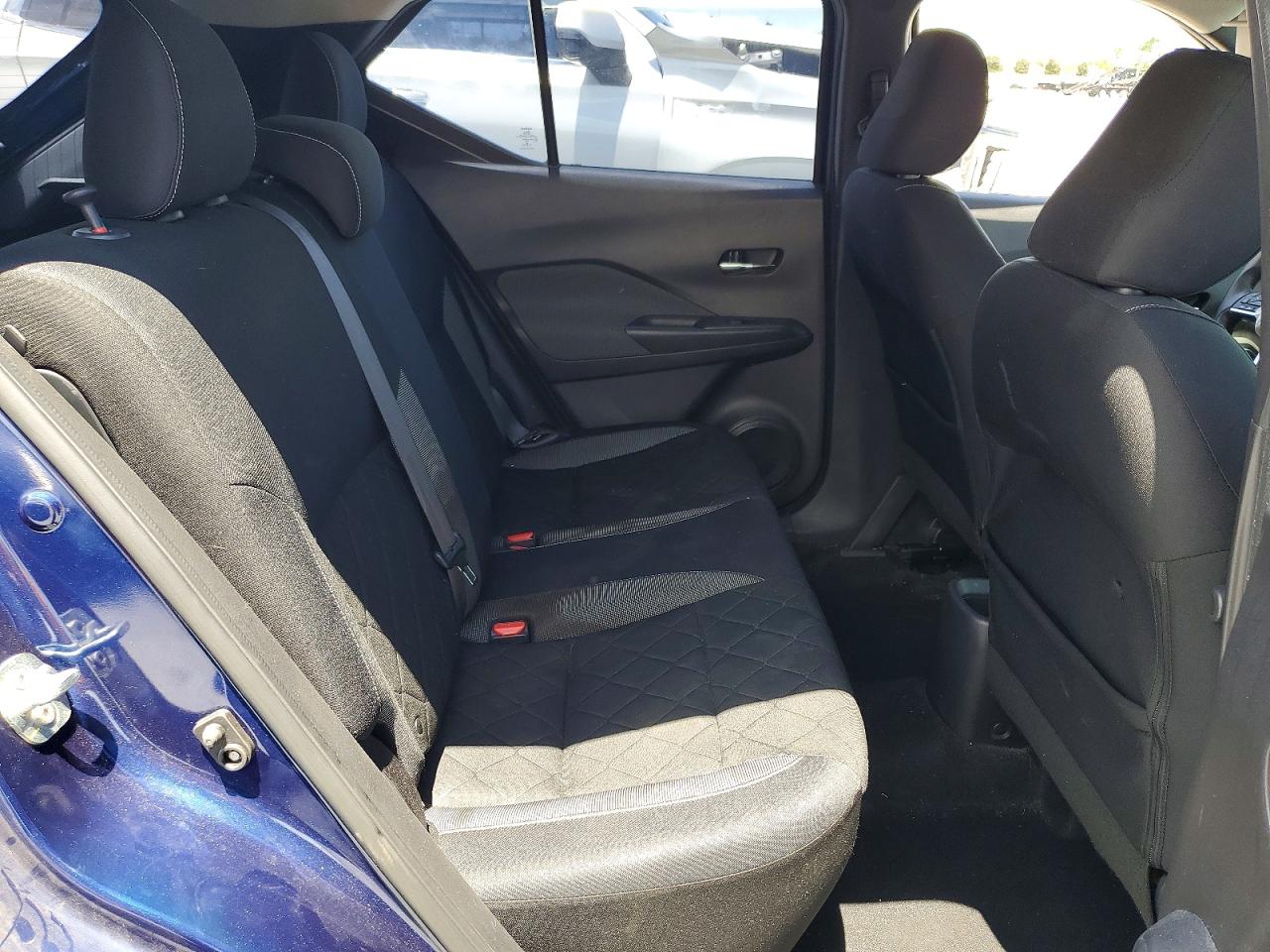 2019 Nissan Kicks Sv Blue vin: 3N1CP5CU1KL523525