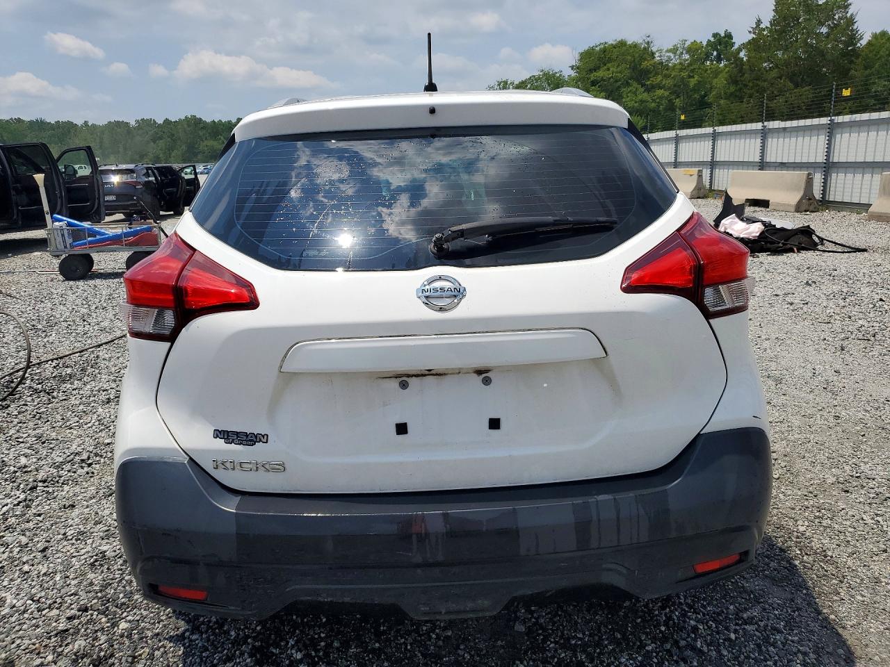 2019 Nissan Kicks S White vin: 3N1CP5CU2KL512727