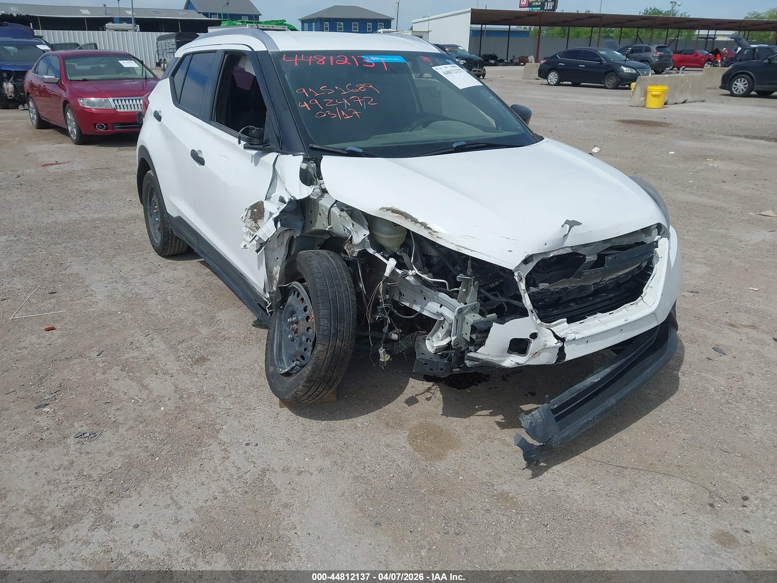 2019 Nissan Kicks S White vin: 3N1CP5CU3KL492472