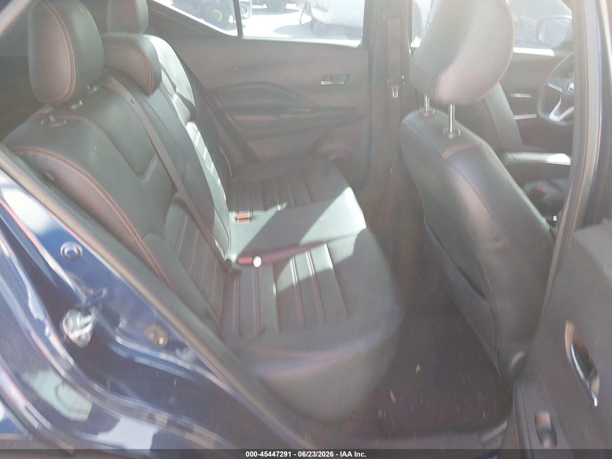 2019 Nissan Kicks Sr Blue vin: 3N1CP5CU3KL533425