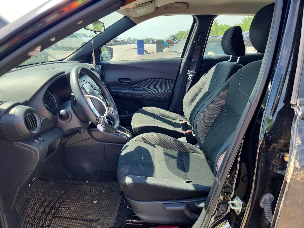 2019 Nissan Kicks S Black vin: 3N1CP5CU3KL558776