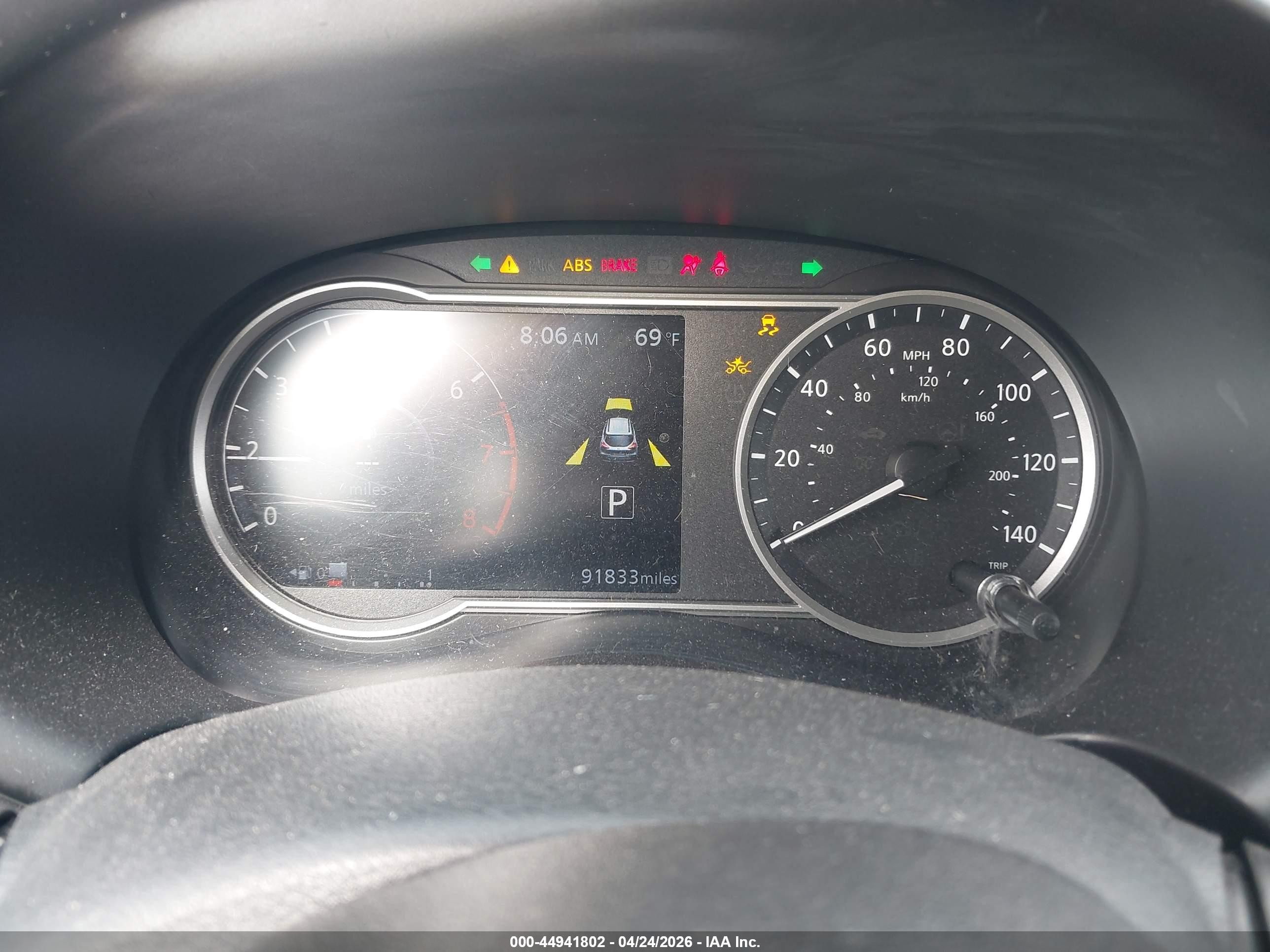 2019 Nissan Kicks Sr Серый vin: 3N1CP5CU4KL528640