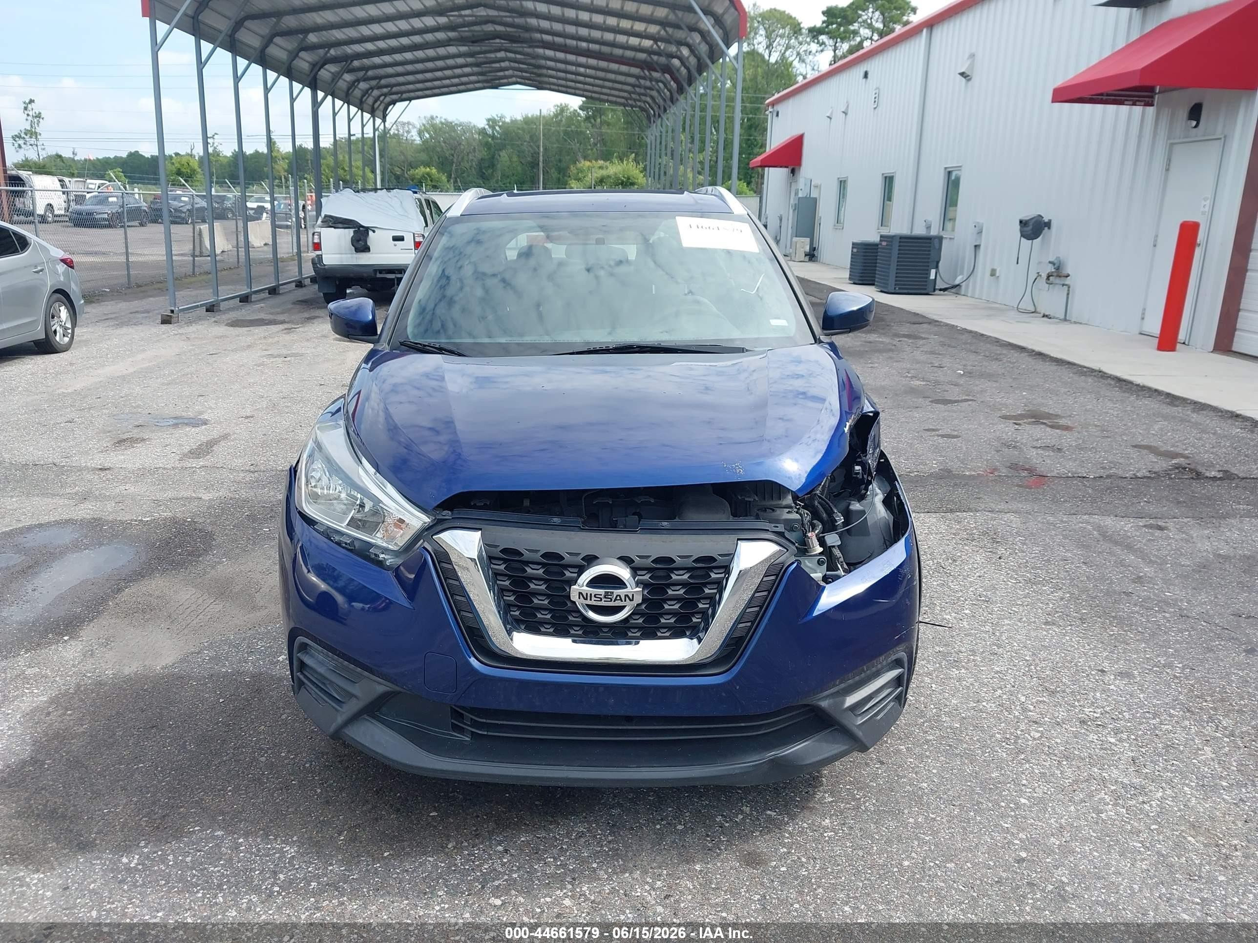 2019 Nissan Kicks Sv Blue vin: 3N1CP5CU4KL547964