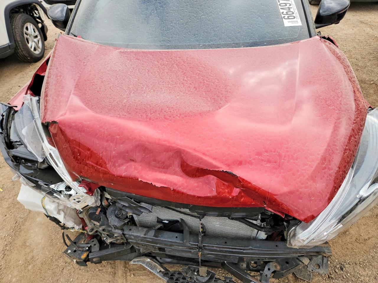 2019 Nissan Kicks Sr Red vin: 3N1CP5CU4KL556020