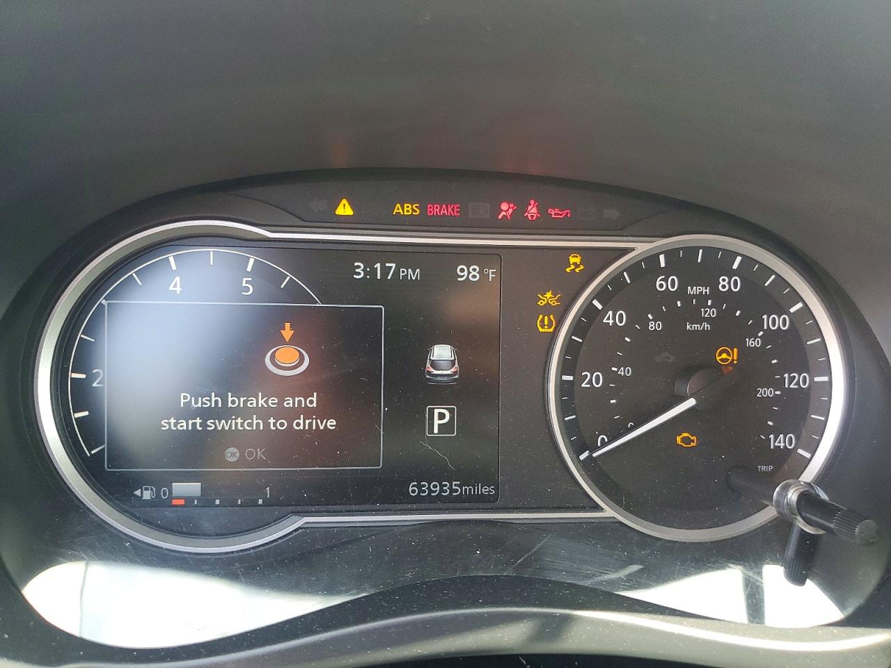 2019 Nissan Kicks Sr Red vin: 3N1CP5CU5KL512916