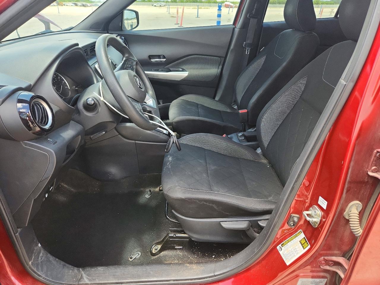 2019 Nissan Kicks Sv Red vin: 3N1CP5CU5KL520434