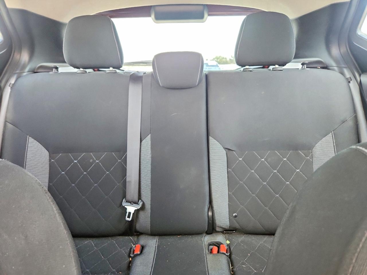 2019 Nissan Kicks Sv Red vin: 3N1CP5CU5KL520434