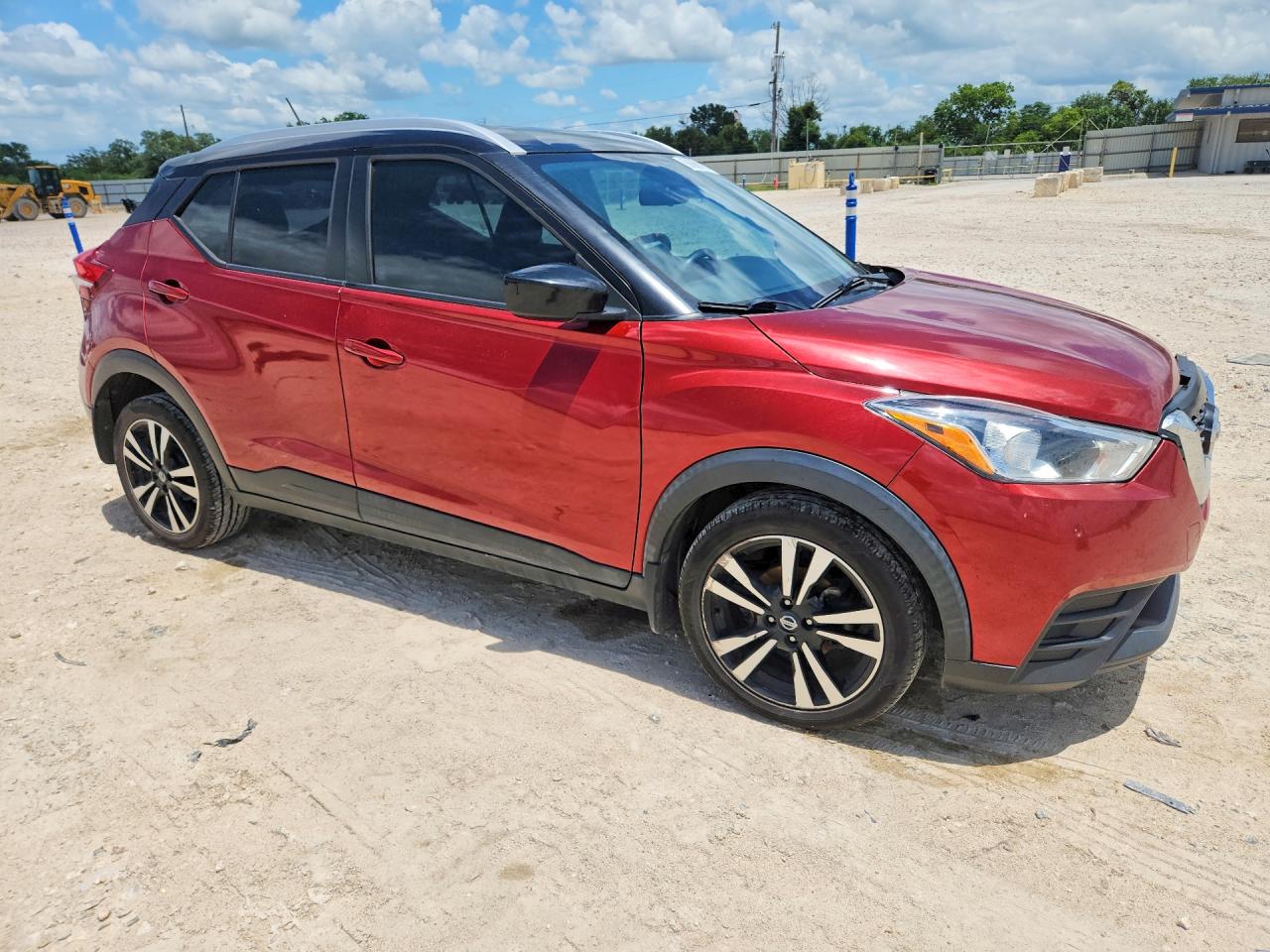 2019 Nissan Kicks Sv Red vin: 3N1CP5CU5KL520434