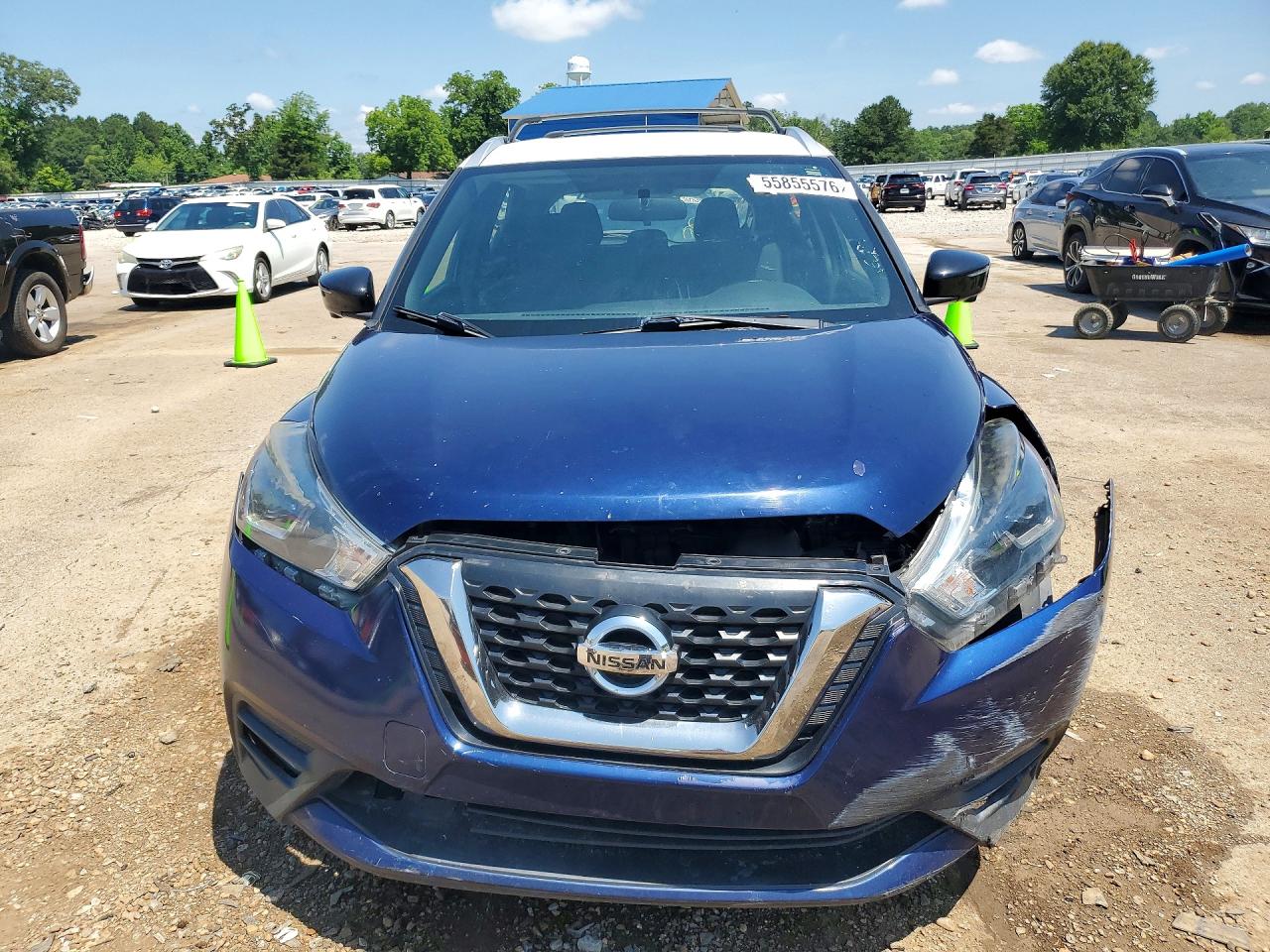 2018 Nissan Kicks Sr Blue vin: 3N1CP5CU6JL509134