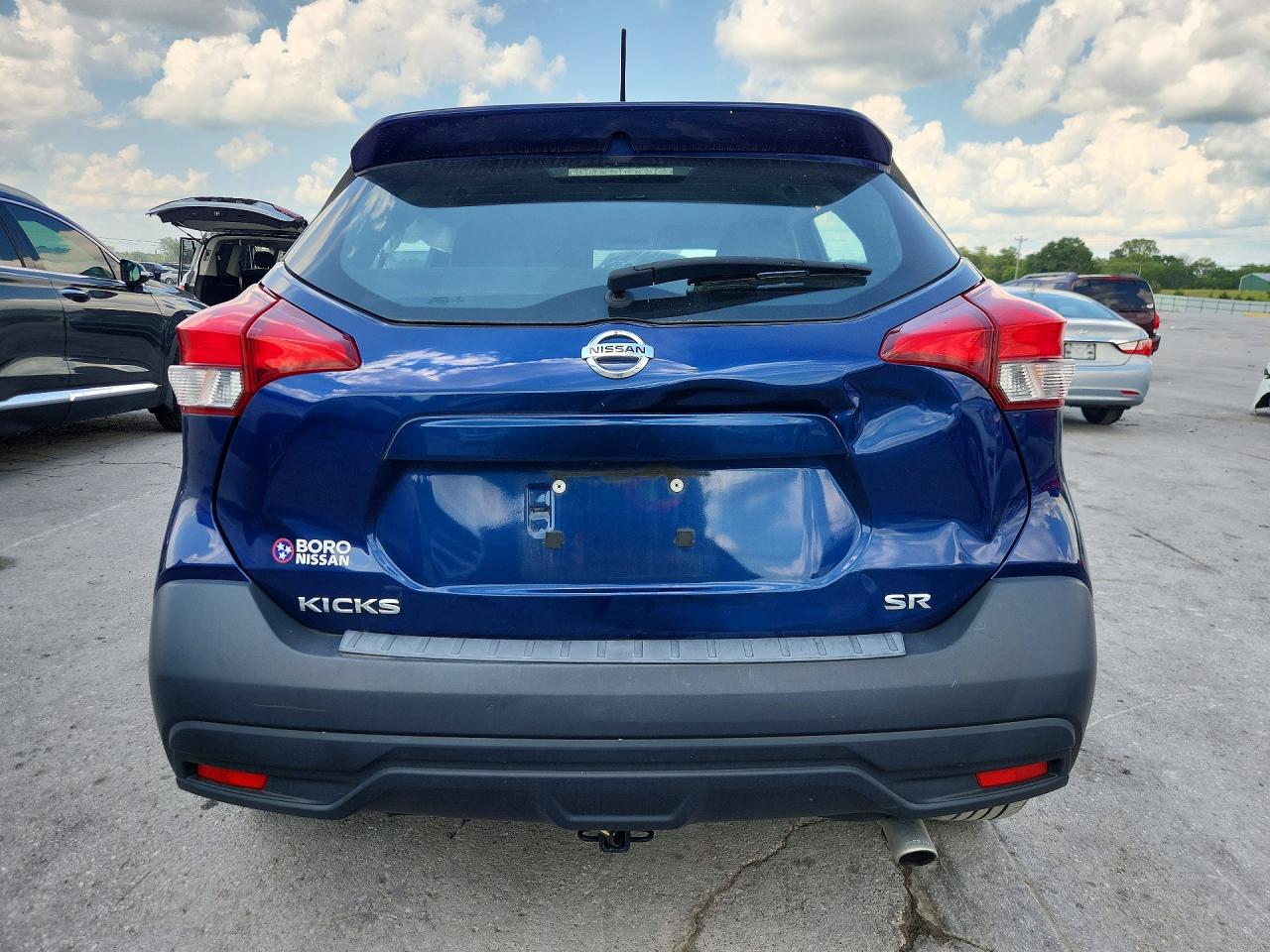 2019 Nissan Kicks Sr Blue vin: 3N1CP5CU6KL554804