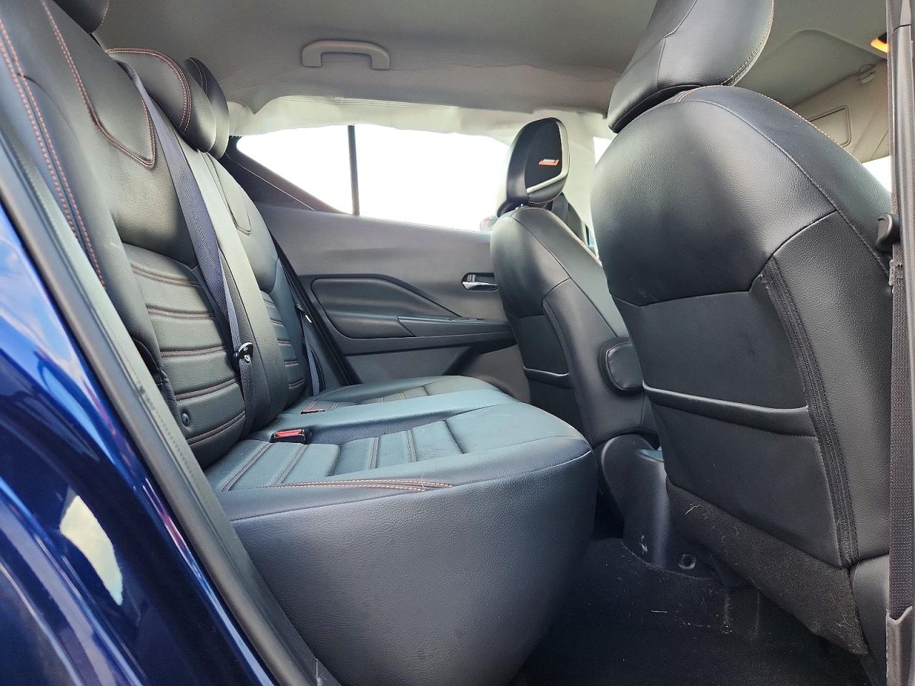 2019 Nissan Kicks Sr Blue vin: 3N1CP5CU6KL554804
