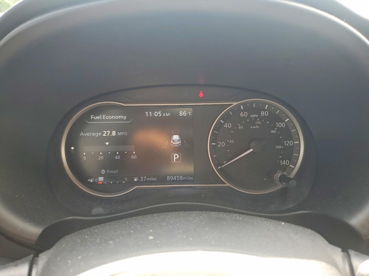2019 Nissan Kicks Sr Silver vin: 3N1CP5CU7KL527871