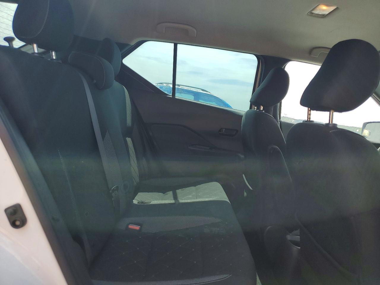 2019 Nissan Kicks S White vin: 3N1CP5CU7KL532360