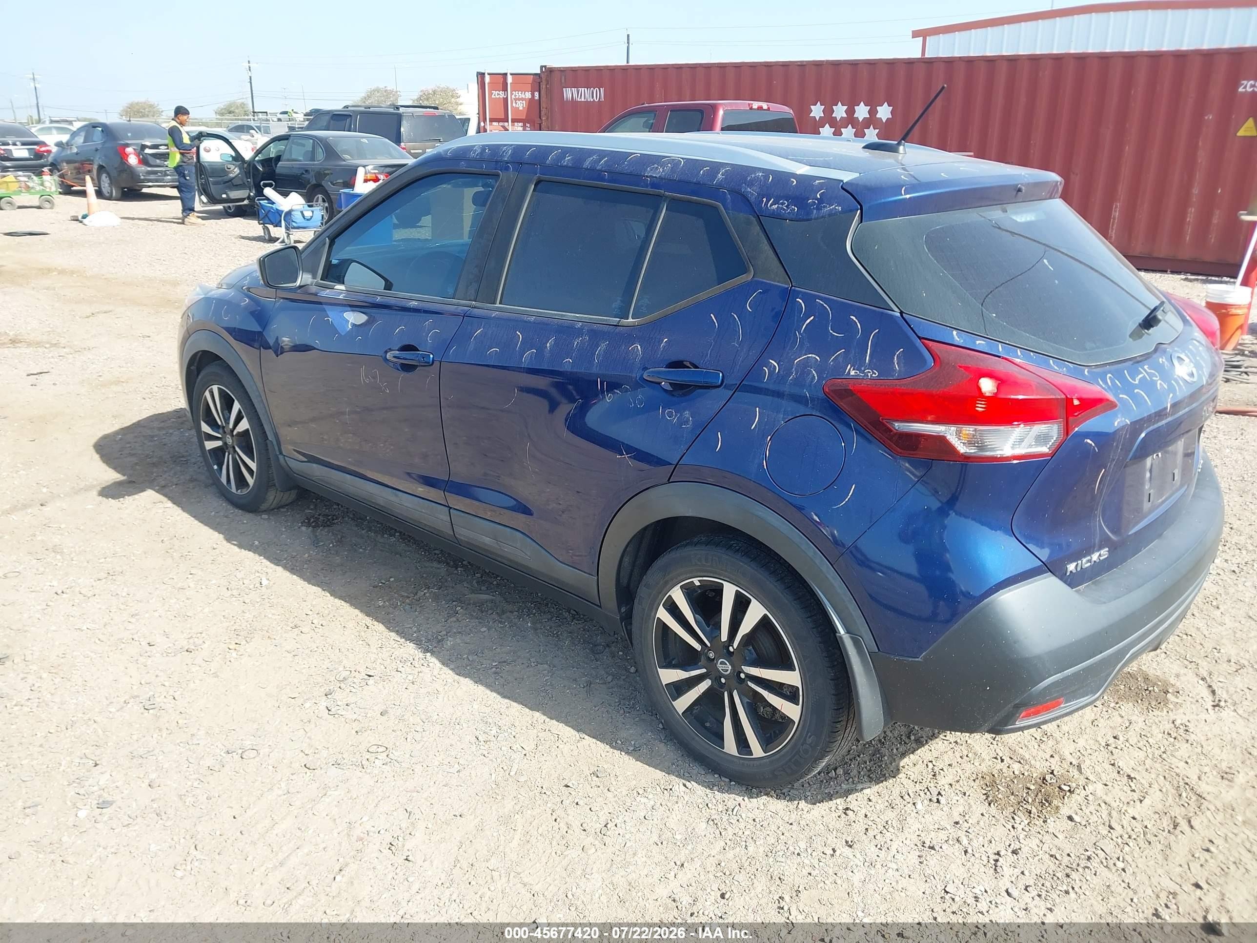 2018 Nissan Kicks Sv Blue vin: 3N1CP5CU8JL543818