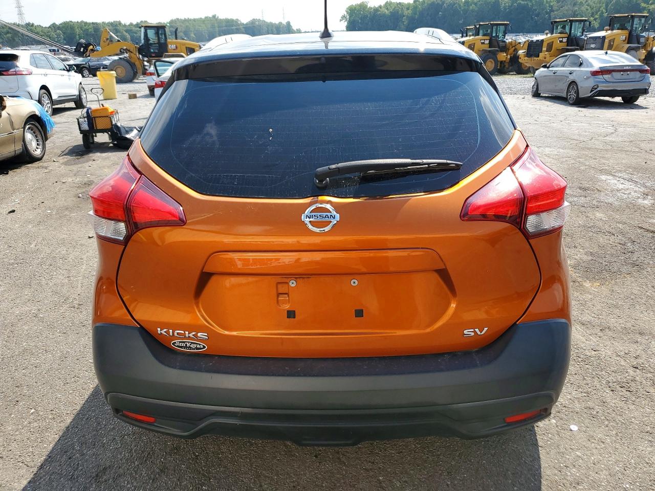 2019 Nissan Kicks Sv Orange vin: 3N1CP5CU8KL515888