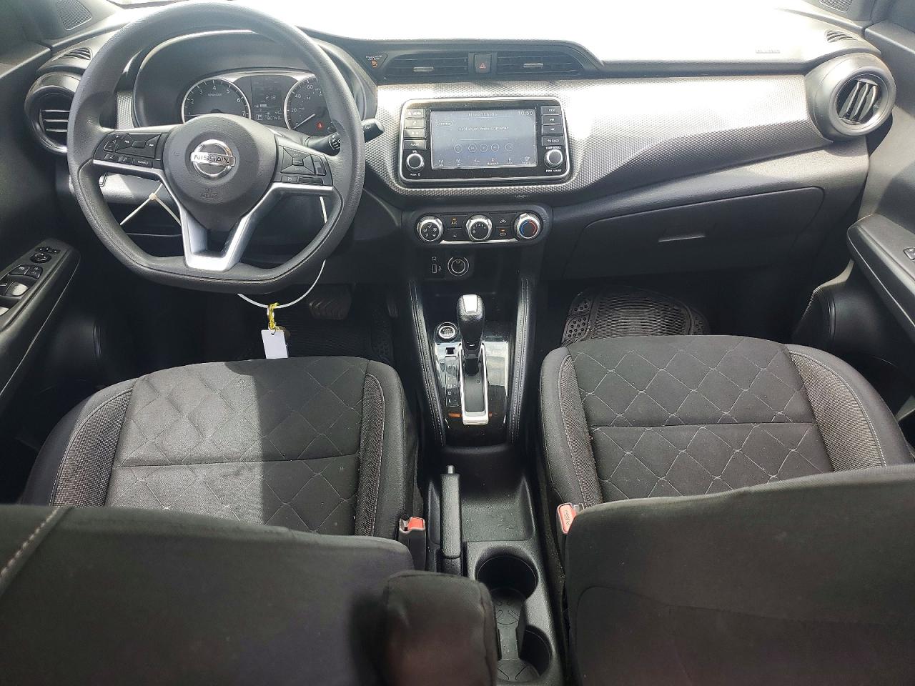 2019 Nissan Kicks S Gray vin: 3N1CP5CU9KL511638