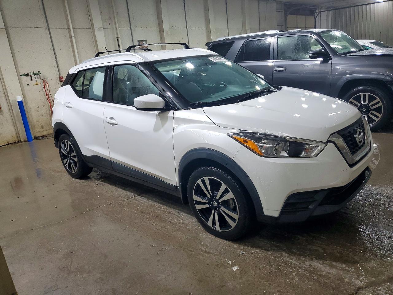 2019 Nissan Kicks Sv White vin: 3N1CP5CUXKL505122