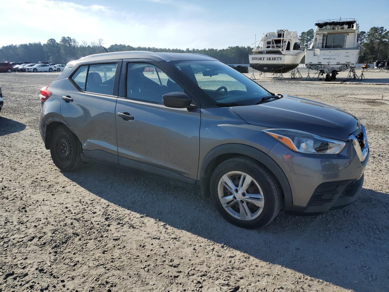 2019 Nissan Kicks S Gray vin: 3N1CP5CUXKL524897