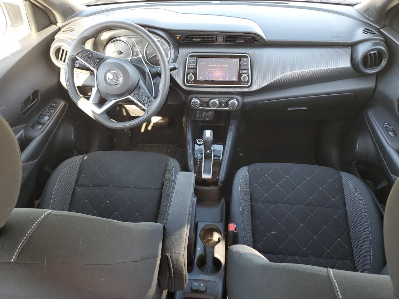 2019 Nissan Kicks S Gray vin: 3N1CP5CUXKL524897