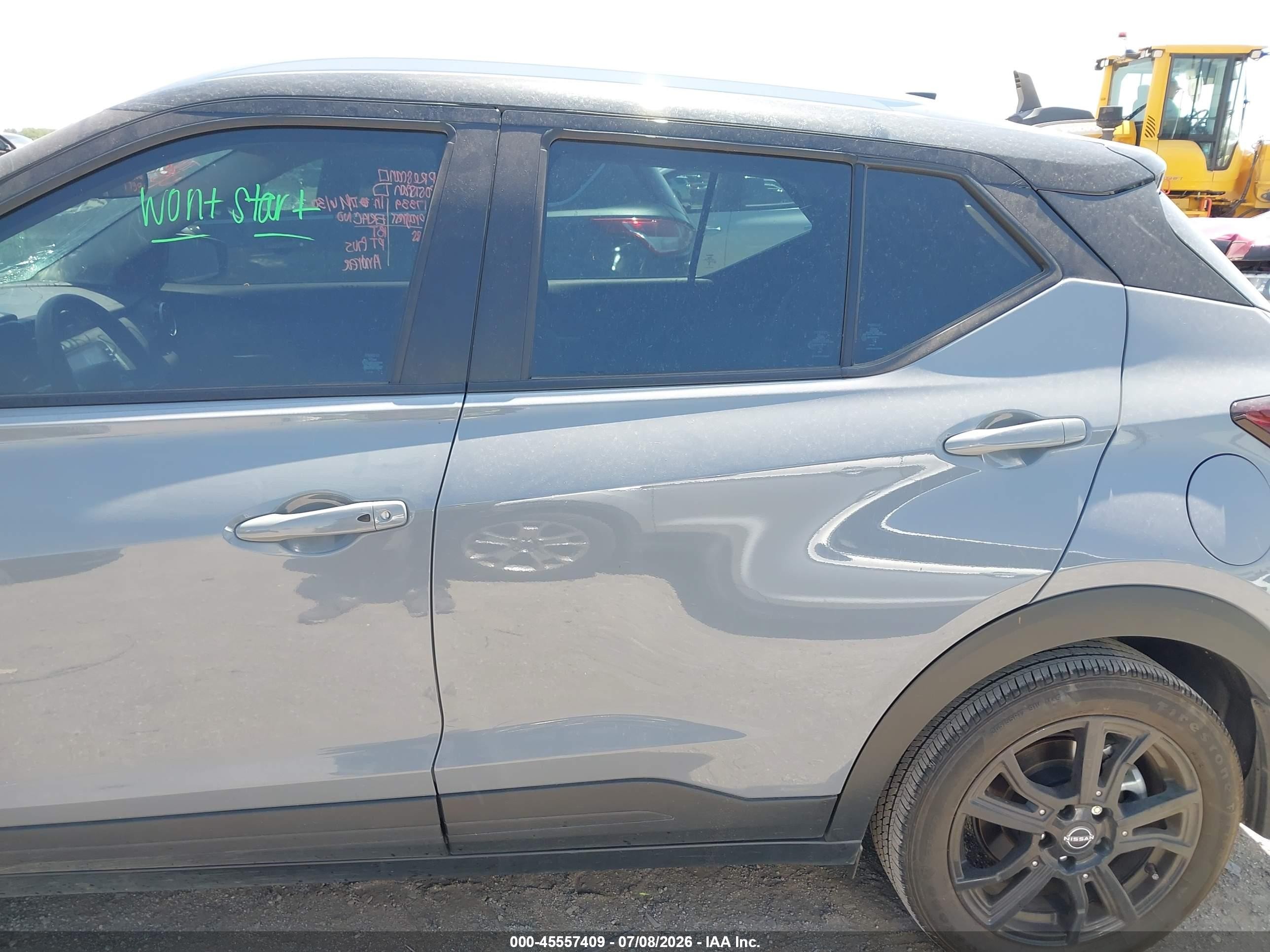 2023 Nissan Kicks Sv Xtronic Cvt Gray vin: 3N1CP5CV0PL523158