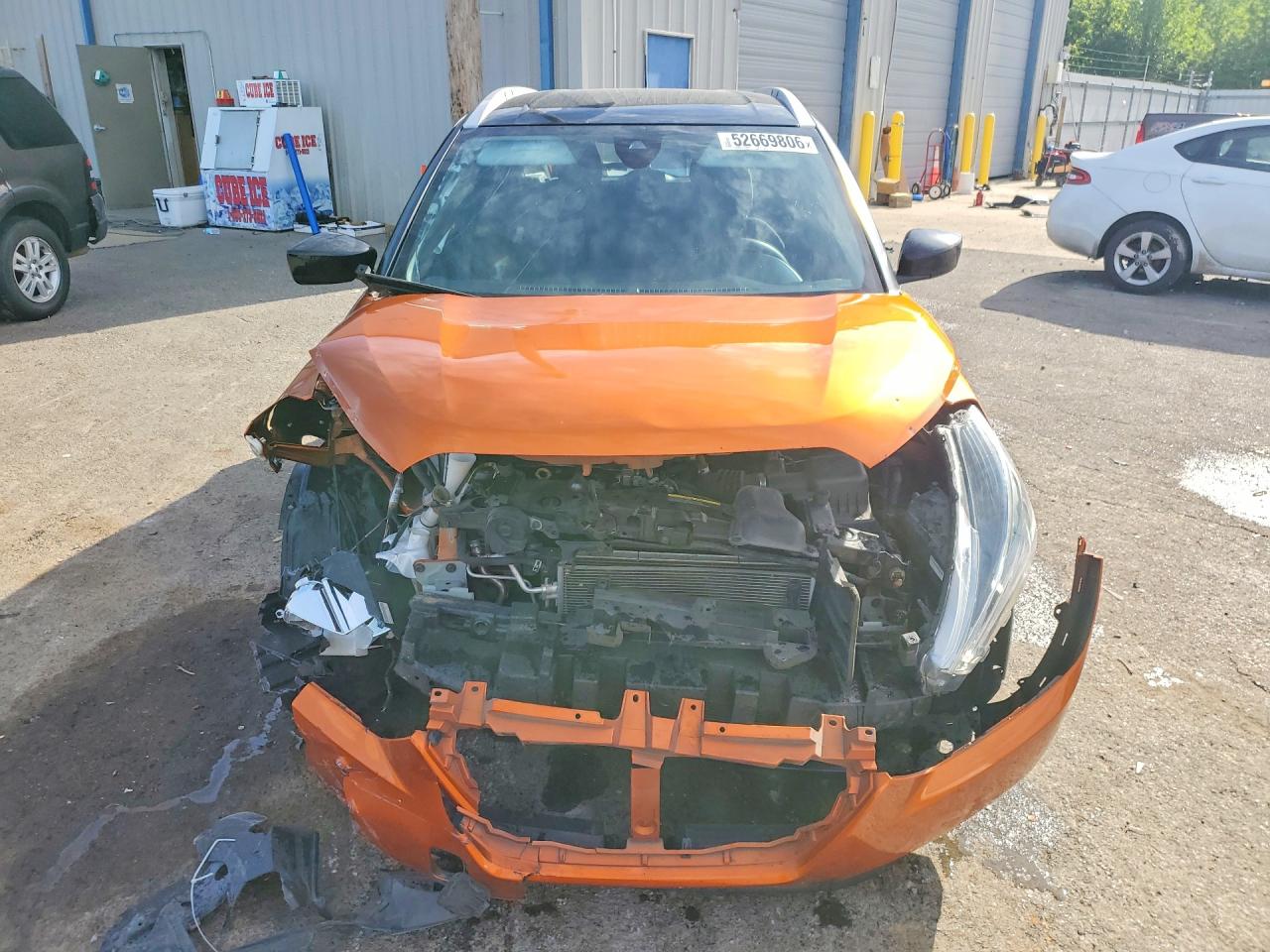 2020 Nissan Kicks Sv Orange vin: 3N1CP5CV1LL499740