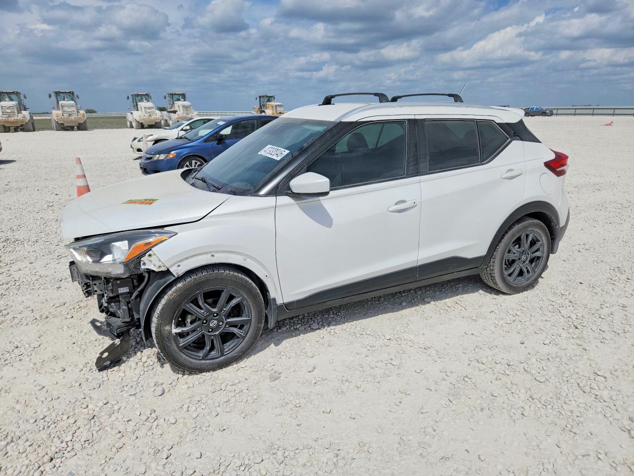 2020 Nissan Kicks Sv Белый vin: 3N1CP5CV1LL505763