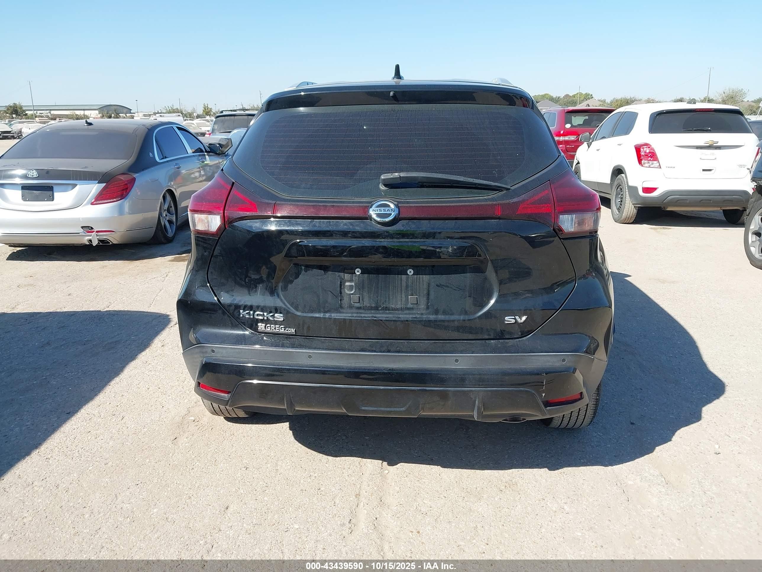 2021 Nissan Kicks Sv Xtronic Cvt Black vin: 3N1CP5CV1ML504906