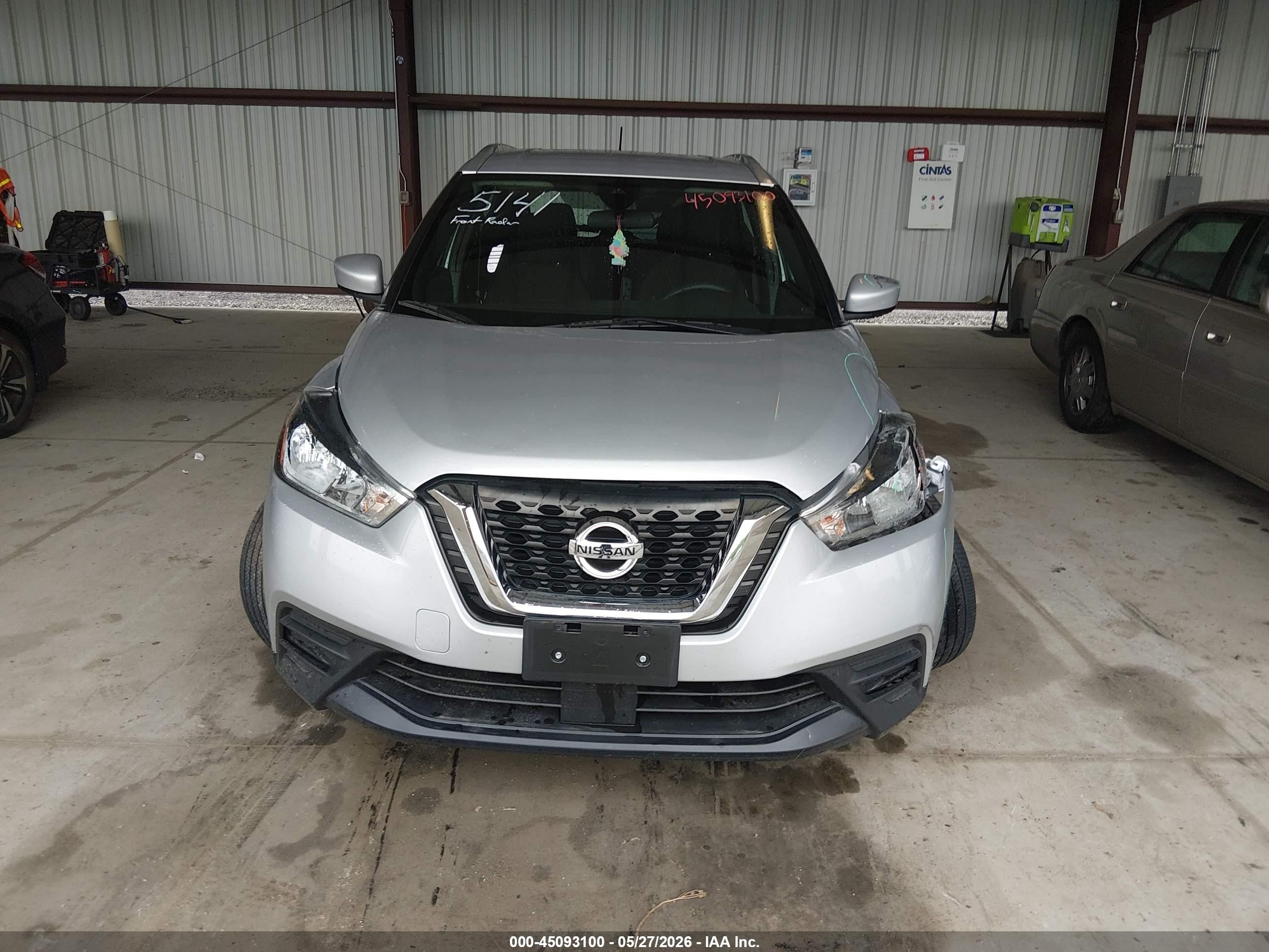 2020 Nissan Kicks Sv Xtronic Cvt Gray vin: 3N1CP5CV2LL545141