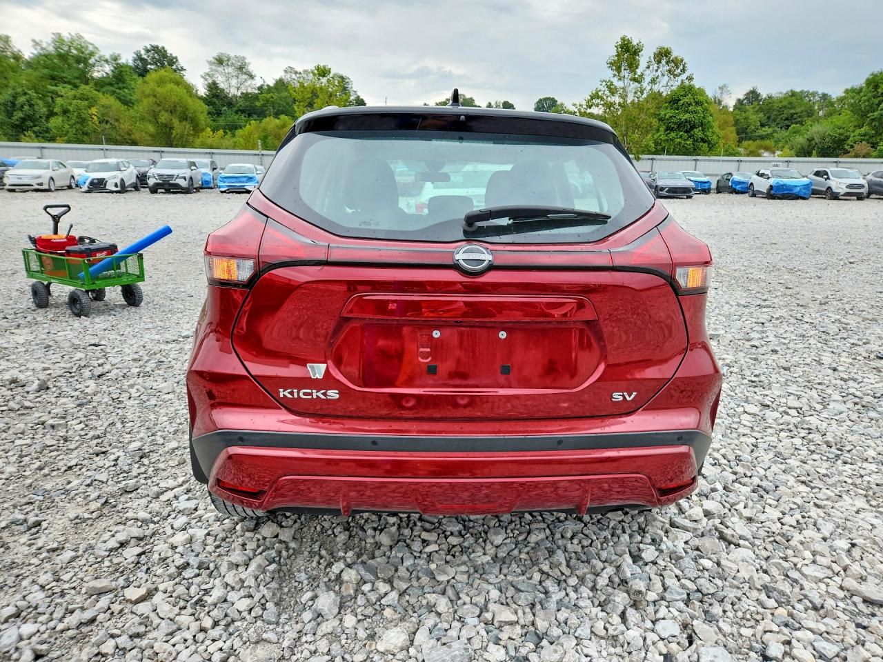 2023 Nissan Kicks Sv Red vin: 3N1CP5CV2PL470057
