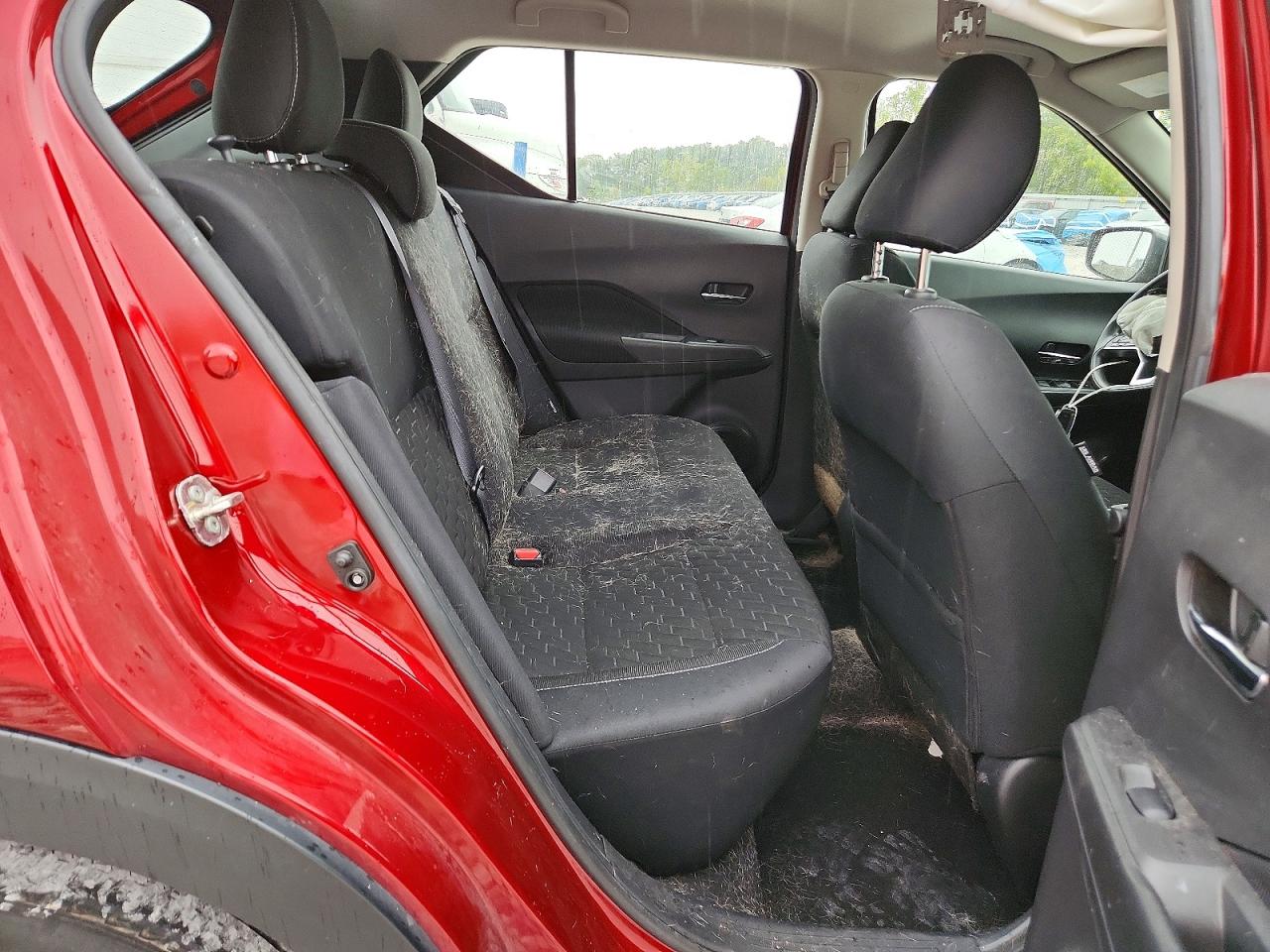 2023 Nissan Kicks Sv Red vin: 3N1CP5CV2PL470057
