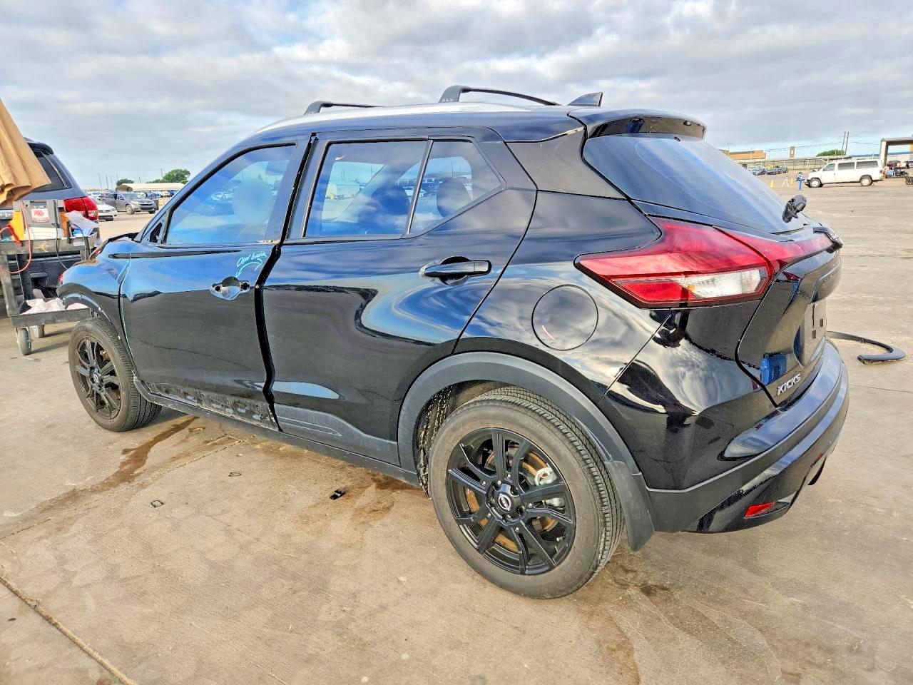 2023 Nissan Kicks Sv Black vin: 3N1CP5CV2PL518320