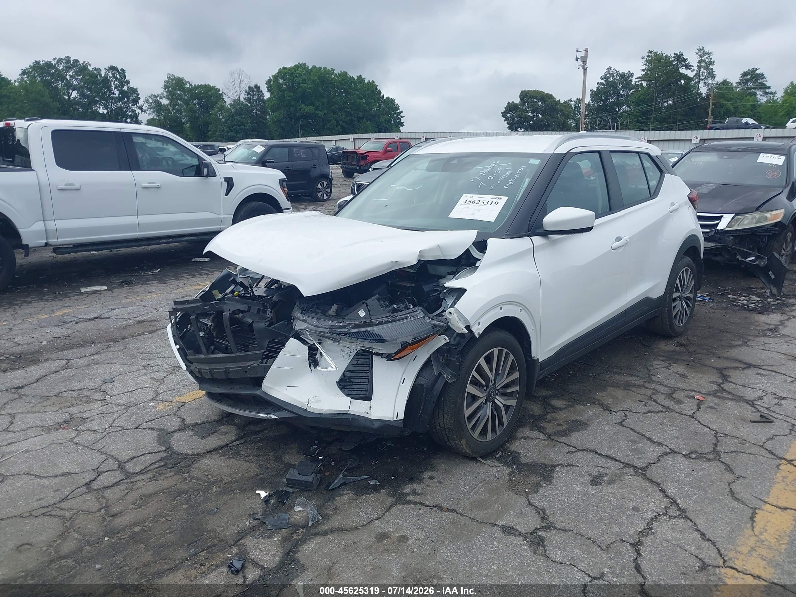 2024 Nissan Kicks Sv Xtronic Cvt White vin: 3N1CP5CV2RL499108