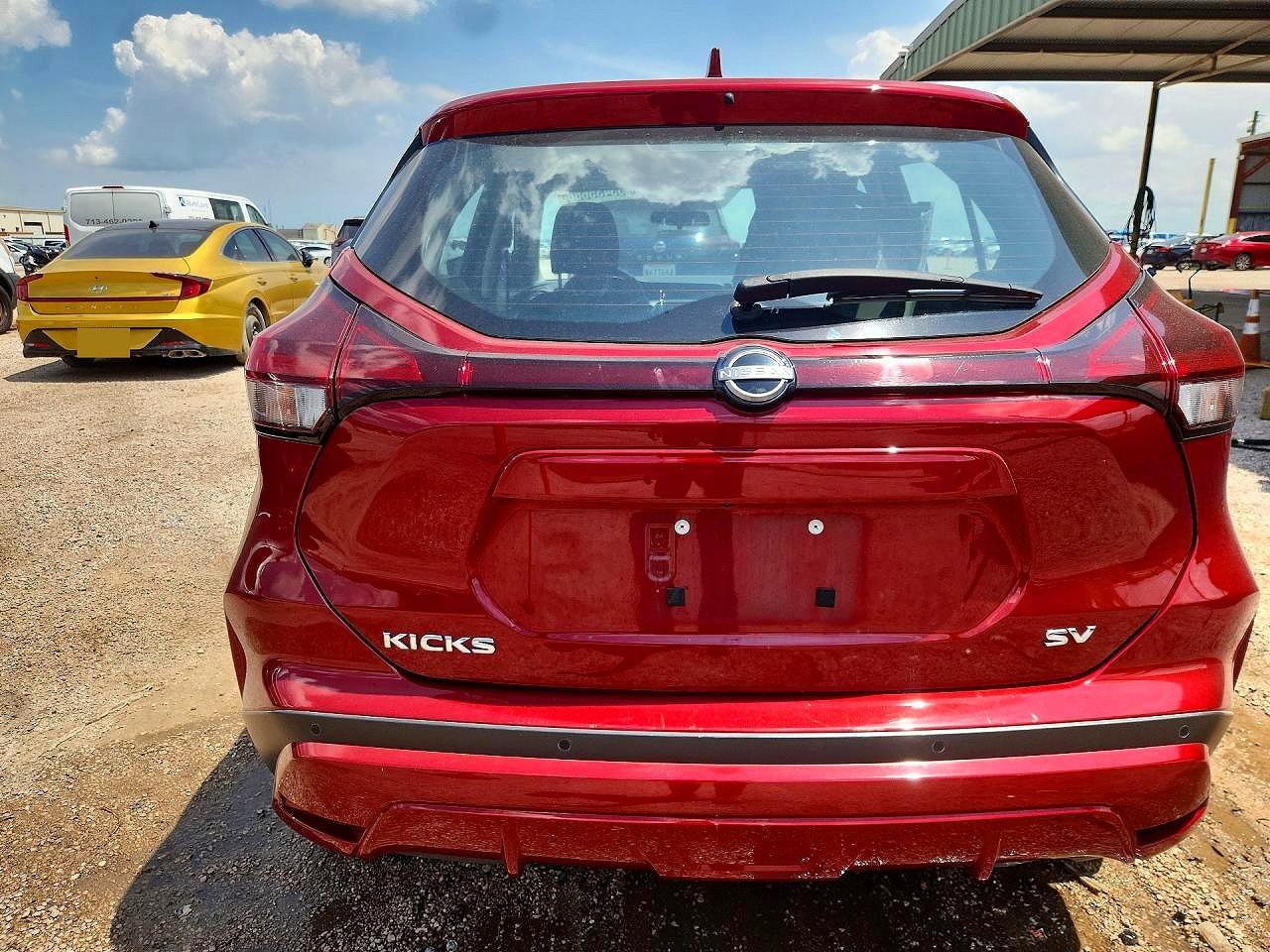 2024 Nissan Kicks Sv Red vin: 3N1CP5CV2RL565995