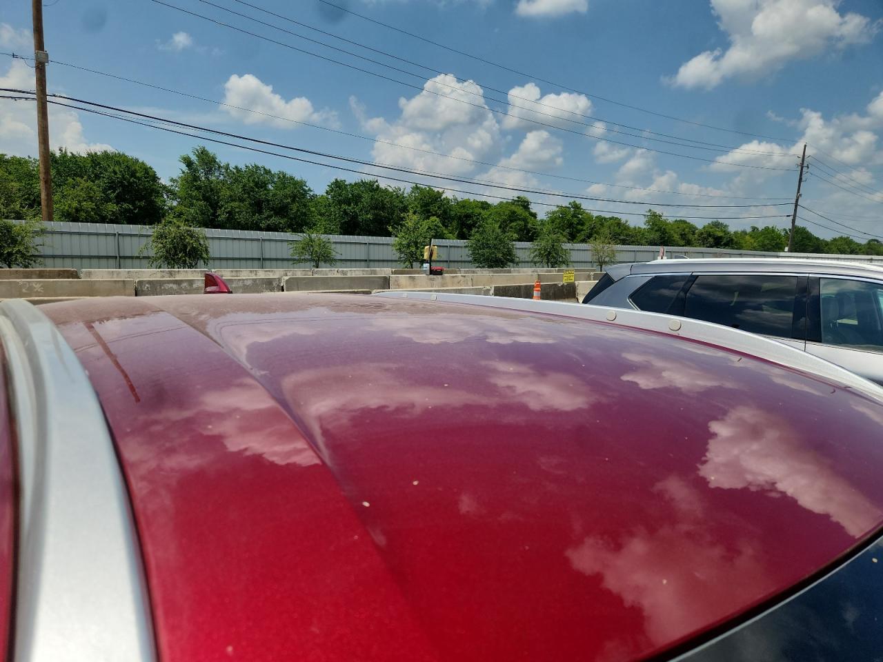 2024 Nissan Kicks Sv Red vin: 3N1CP5CV2RL565995 Damage: Roof, Chipped, 10 Or More