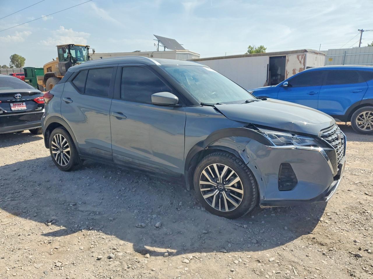 2022 Nissan Kicks Sv Gray vin: 3N1CP5CV3NL496759