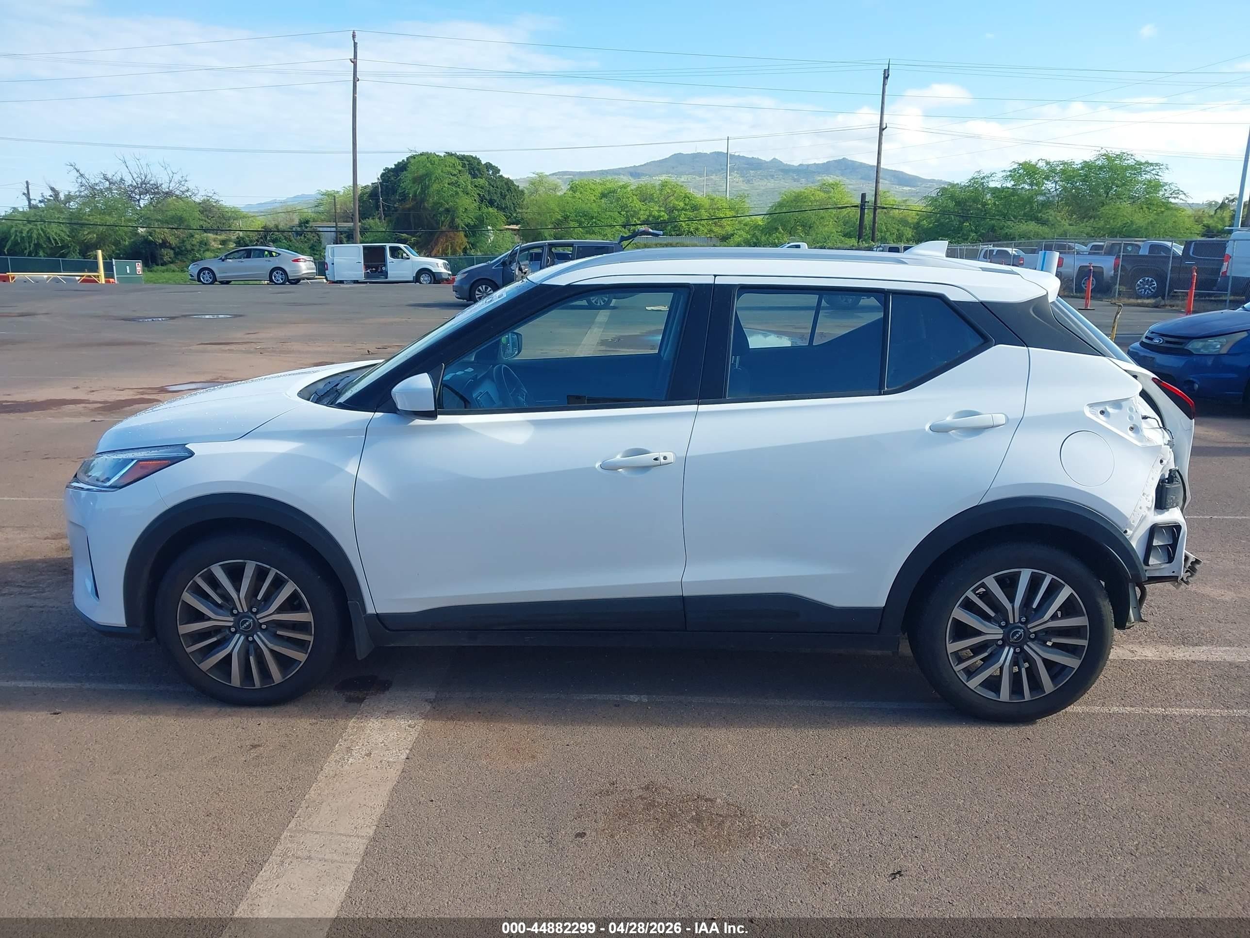 2023 Nissan Kicks Sv Xtronic Cvt White vin: 3N1CP5CV3PL543873