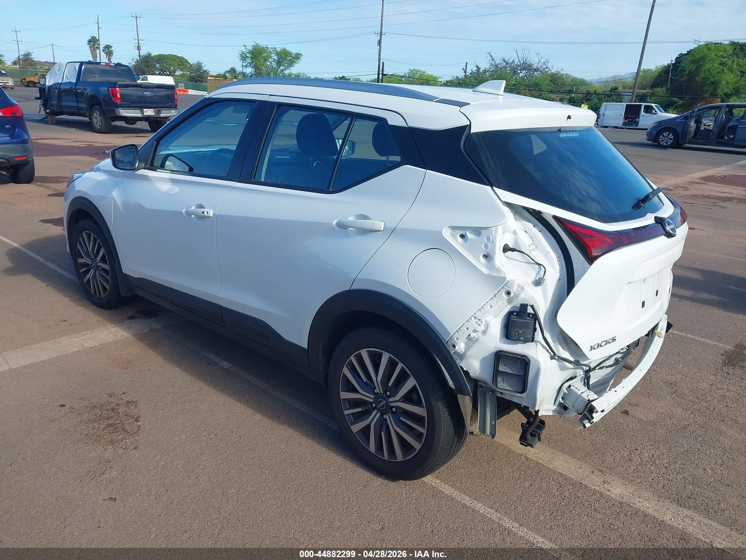 2023 Nissan Kicks Sv Xtronic Cvt White vin: 3N1CP5CV3PL543873