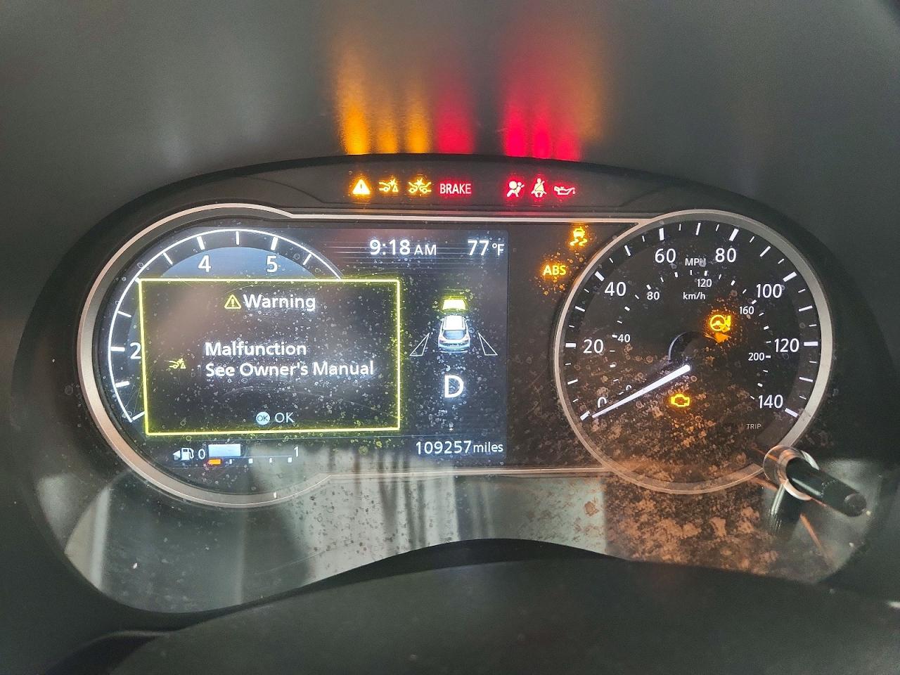 2020 Nissan Kicks Sv Silver vin: 3N1CP5CV4LL516093