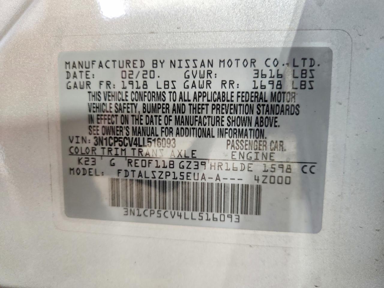2020 Nissan Kicks Sv Silver vin: 3N1CP5CV4LL516093