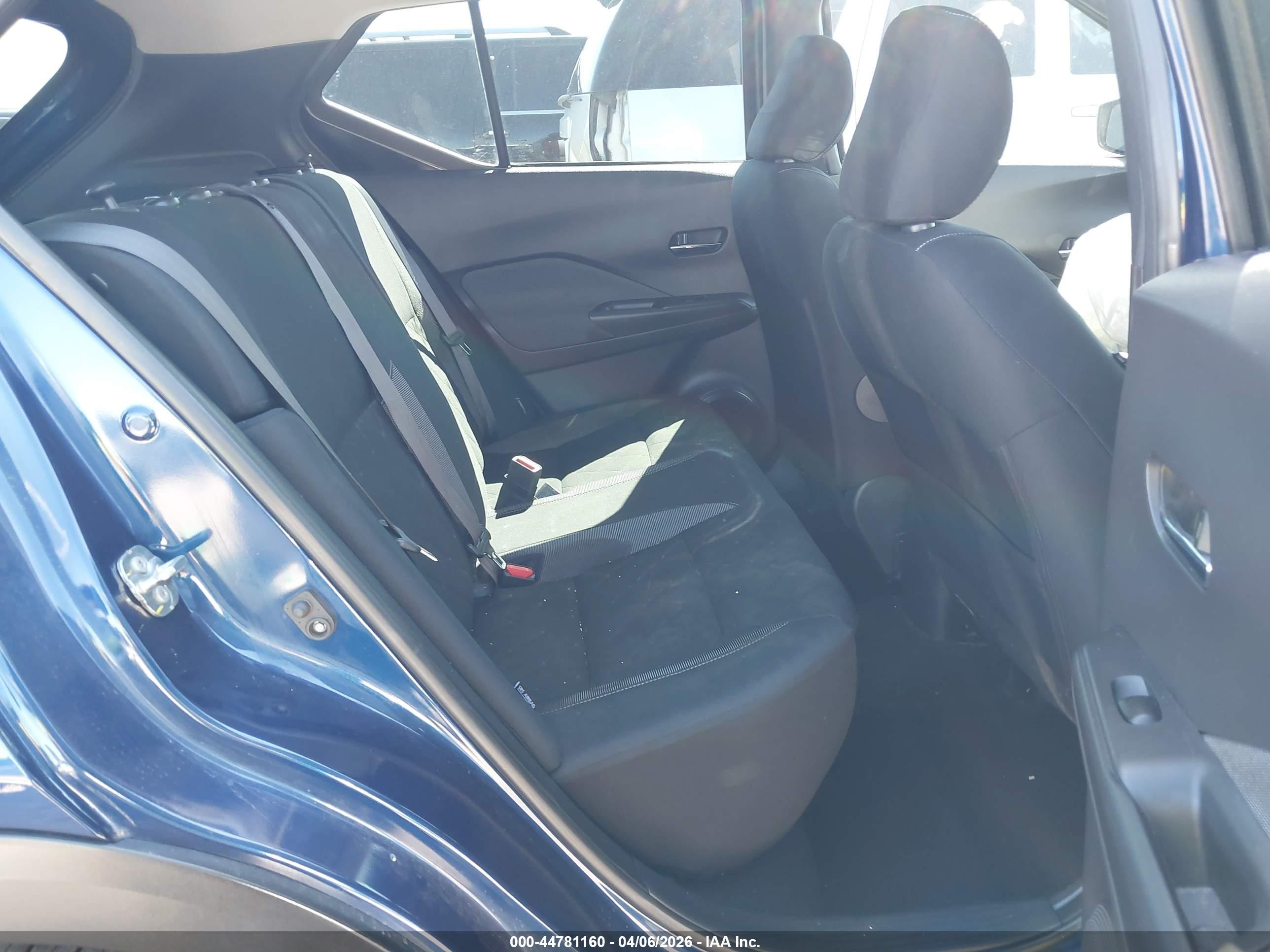 2020 Nissan Kicks Sv Xtronic Cvt Blue vin: 3N1CP5CV4LL543276