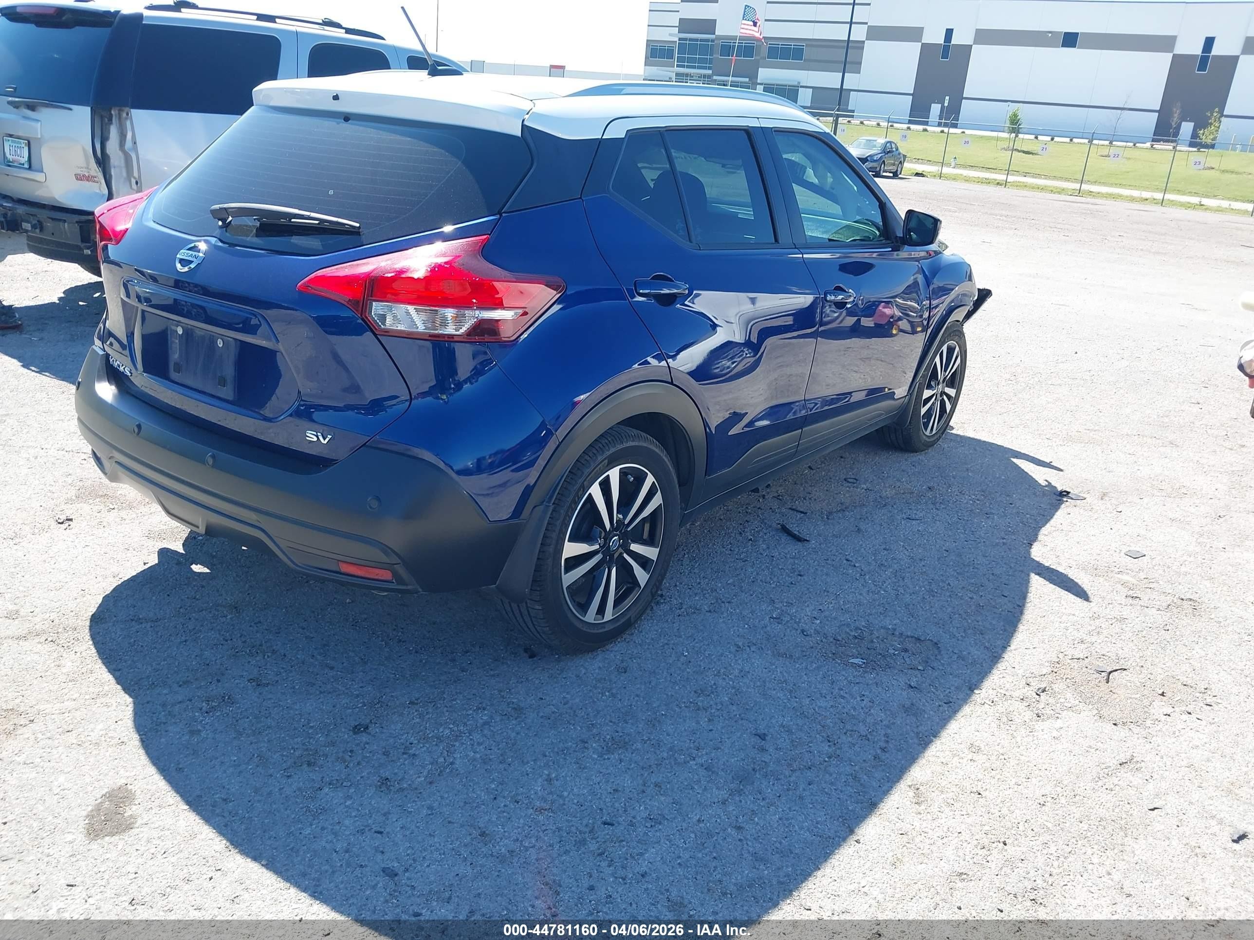 2020 Nissan Kicks Sv Xtronic Cvt Blue vin: 3N1CP5CV4LL543276