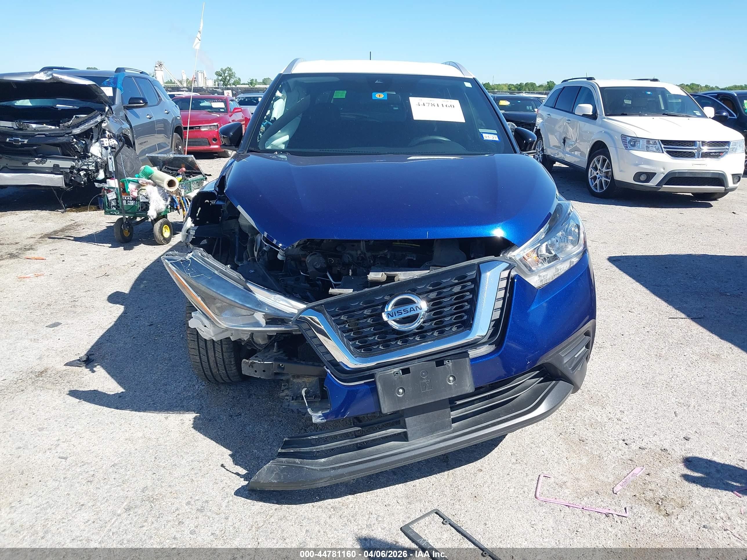 2020 Nissan Kicks Sv Xtronic Cvt Blue vin: 3N1CP5CV4LL543276