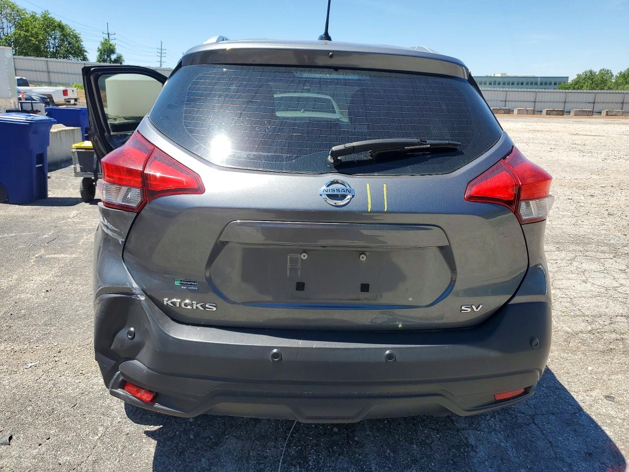 2020 Nissan Kicks Sv Charcoal vin: 3N1CP5CV4LL549885