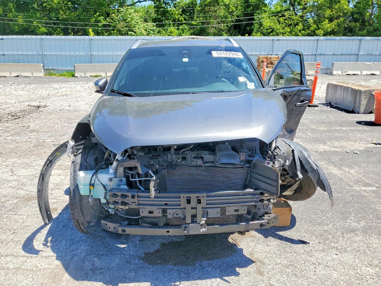 2020 Nissan Kicks Sv Charcoal vin: 3N1CP5CV4LL549885