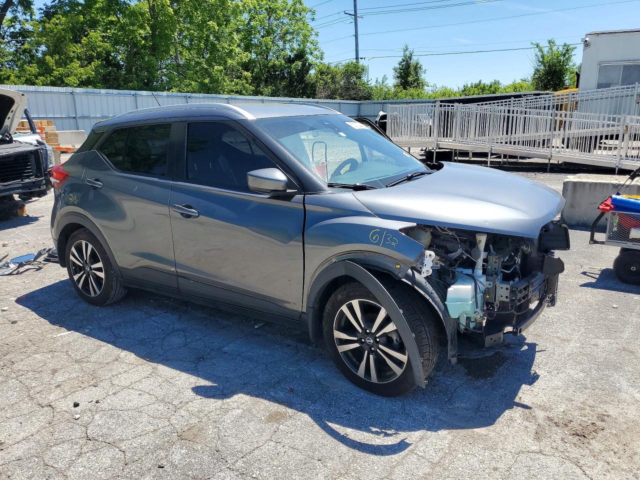 2020 Nissan Kicks Sv Charcoal vin: 3N1CP5CV4LL549885