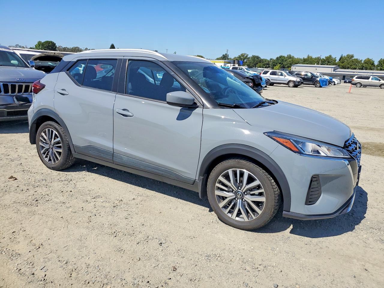 2021 Nissan Kicks Sv Gray vin: 3N1CP5CV4ML545532