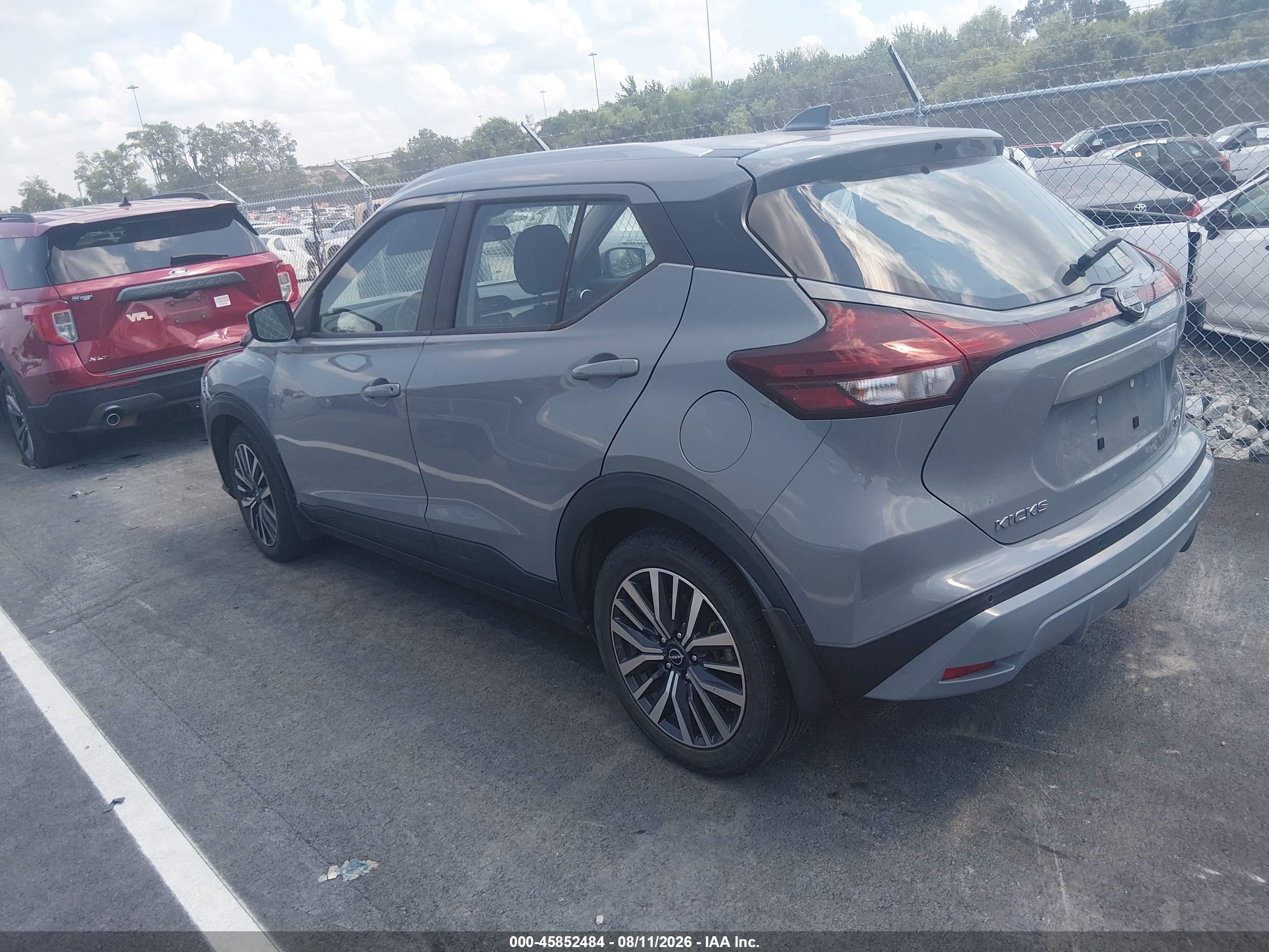 2022 Nissan Kicks Sv Xtronic Cvt Light Blue vin: 3N1CP5CV4NL492719