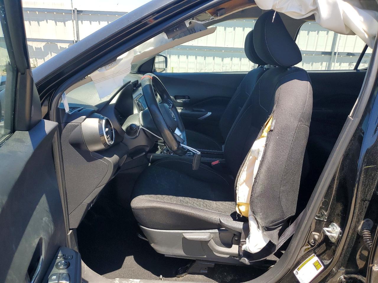 2023 Nissan Kicks Sv Black vin: 3N1CP5CV4PL503334